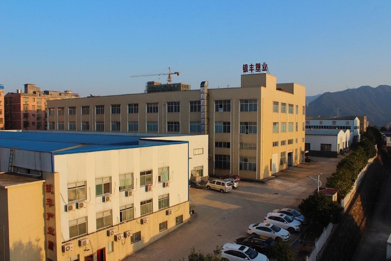 园区直租， 浏阳经开区洞阳收费站旁厂房带办公楼宿舍出租，有专变